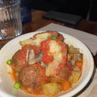 Mandonguilles a la jardinera  at PÖTSTOT in Barcelona