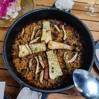 Seasonal mushroom paella at PÖTSTOT in Barcelona
