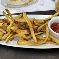 Patatas fritas  at La Golosa Vegan Vurger in Barcelona