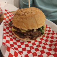 Double cheese burger at La Golosa Vegan Vurger in Barcelona