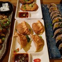 8 yachae mandu & 9 bindaetteok at Kini in Hamburg