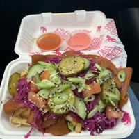 Teller tray with scotch bonnet sauce 😋 at Döner Summer in Hull