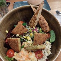 vegane Falafel Bowl at Hans im Glück  in Chemnitz