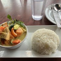 Yellow curry  at Thai Sapa in Springdale