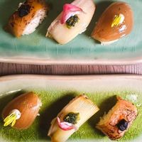 Vegan Sushi 🍣 at WakaMama in Central Singapore