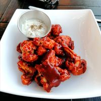 BBQ Cauliflower wings  at BueyCup in La Paz