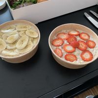 Banana and Strawberry porridge  at Goldjunge Aachen-Laurensberg in Aachen
