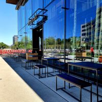 outdoor seating at Hans im Glück in Dusseldorf