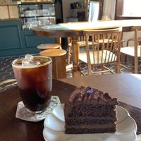 Earl grey chocolate cake and americano   at Pengohoda - 펜고호다 in Jeju