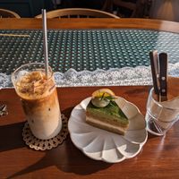Matcha cake and drink at Pengohoda - 펜고호다 in Jeju