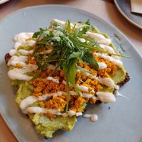 Avocado scrambled tofu at Faire Brunch & Drinks in Barcelona