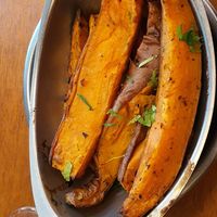 Sweet potato wedges at Faire Brunch & Drinks in Barcelona