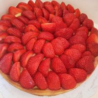 Vegan aardbeien taart at La Pâtisserie Vegan - Les Saveurs De La Bastille in Liege