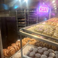  at Bob's Donut and Pastry Shop in San Francisco