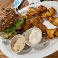 "Bacon and egg" burger at Island Vintage Wine Bar in Honolulu