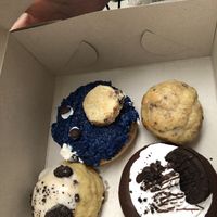 Keks Monster, Oreo donut, Bueno Cookie, Oreo cookie  at Kjeks - Schanze in Hamburg