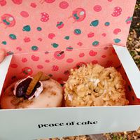 Pflaume Spekulatius / Bienenstich 😍 at Kjeks - Schanze in Hamburg