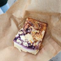 Blueberry cheesecake at Kjeks - Schanze in Hamburg