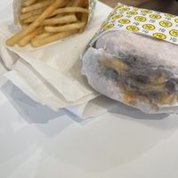 S&S Burger and Fries at STALK & SPADE in Wayzata