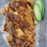 Roasted mock chicken rice at Bao Su Zhai 寶素齋  in Northeast Singapore