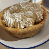 Tarte au citron at Le Coq Café in Buenos Aires