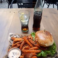 Burger with fries at Mad Mad Vegan - Lavapiés in Madrid