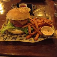 Burger Rock'n chick'n at Mad Mad Vegan - Lavapiés in Madrid