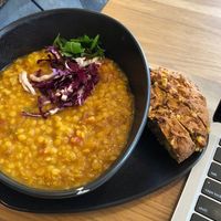 Mango Dal mit Süßkartoffelbrot   at Joy of Madhu (Noams) in Munich