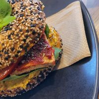 Bagel mit Tofu at Joy of Madhu (Noams) in Munich