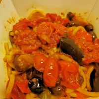 Pasta to go at Raw Pasta in Ljubljana