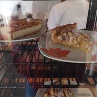 Apfelkuchen (fest im Sortiment) at tea and V in Sylt