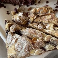 Linzer Kranz  at Das Glück Cafe in Darmstadt