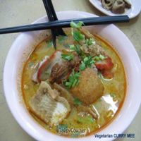 Curry Mee[noodles] at Sin Sheng Huat 新盛发茶室 in Johor Bahru