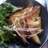 Croque truffe et fromage de cajou  at Bonnard in Paris