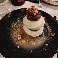 Chocolate meringue at Bonnard in Paris