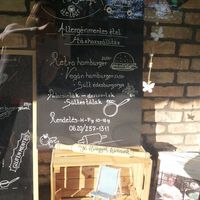 Information on the menu in Hungarian at Mindenmentes Főzősuli in Szigetszentmiklos