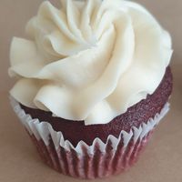  at Skiff's Cakes in Simi Valley