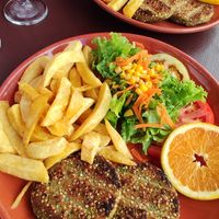Vegan burger at Adega do Ramada in Obidos