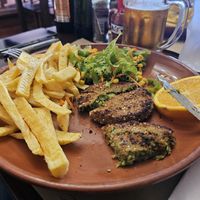 very tasty veɡan hamburɡer. at Adega do Ramada in Obidos