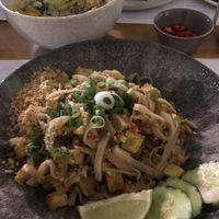 Pad Thai with smoked tofu 🤩 at Maguro in Zadar