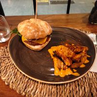 Hamburguesa de lentejas con patatas al horno at Ca n'Ela Vegan Restaurant in Mallorca