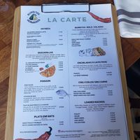 Menu at Burritos Hermanos in Paris