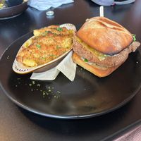 Vegan Chicken Sandwich w some Mac  at Root and Press in Worcester