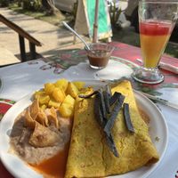 VEGAN OMELETTE: is HUGE and tasty!!!  at El Original in Sayulita
