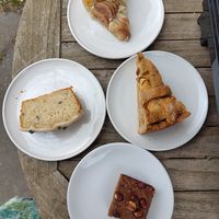 Delicious vegan treats at De Ommuurde Tuin in Renkum