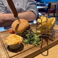 Veggie burger at The Swan in Banton