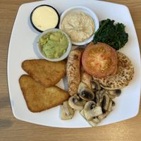 Vegan breakfast with hummus and avocado at The Swan in Banton