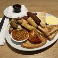One of the two full vegan breakfasts at The Swan in Banton