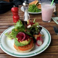 Lunch Al Fresco at The Green Room On High Street in Willunga