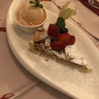 Vegan apple pie at Hotel Gasthof Brüggler in Radstadt